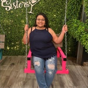 Meet your Posher, Selena